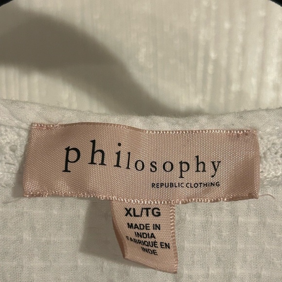 Philosophy | White and Blue Embroidered Blouse | Size XL - Picture 2 of 6